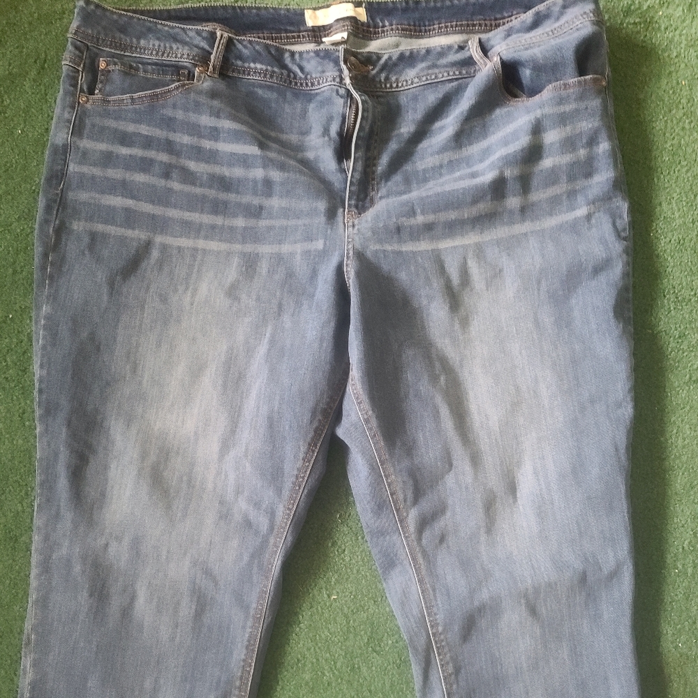 Jeans - Picture 2 of 4